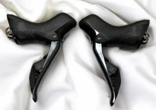 Shimano Dura-Ace ST-R9270 Di2 2x12s