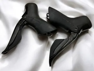 Shimano Dura-Ace ST-R9270 Di2 2x12s