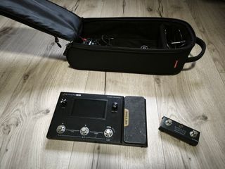 Hotone Ampero One Multiefectos + extras