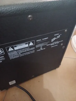 Amplificador Fender Squier SP-10