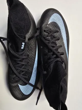 Botas de fútbol Nike Air Zoom FQ832 Talla 40.5