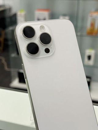 iPhone 16 Pro Max 512gb NUEVO!!