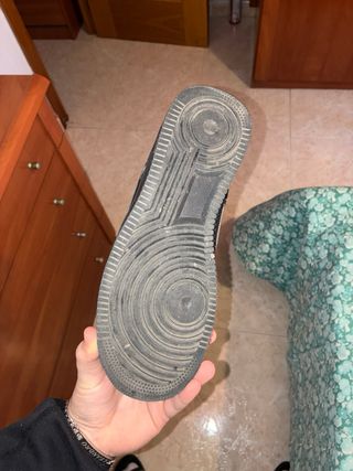 Nike Air Force 1 Negras