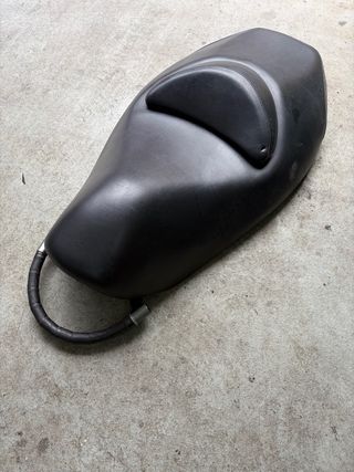 Sillín Suzuki Burgman 125