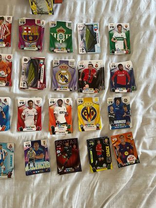 Cromos Adrenalyn XL 25-26