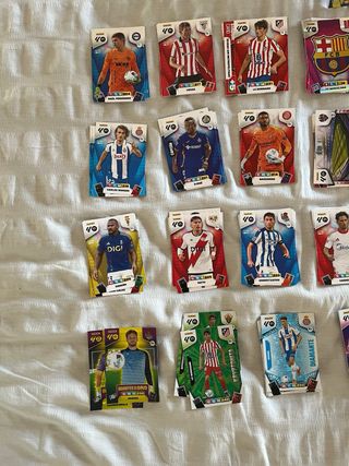 Cromos Adrenalyn XL 25-26