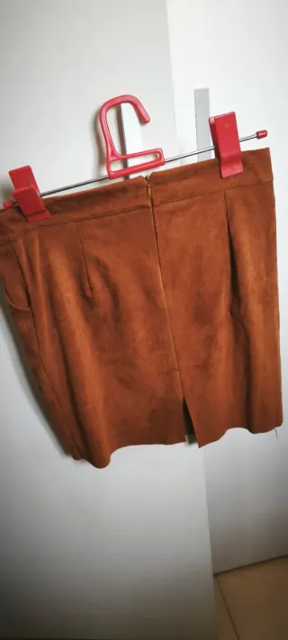 Falda marrón efecto ante