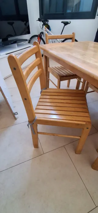 Comedor de madera 4 sillas