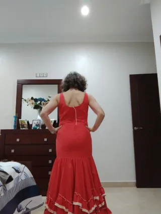 Traje de flamenca rojo