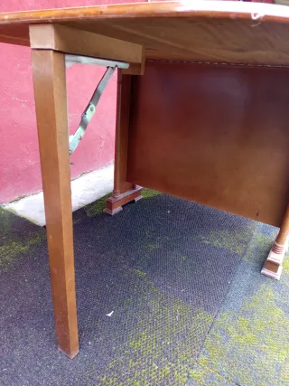 Mesa auxiliar de madera plegable