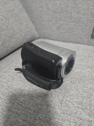 Cámara Sony Handycam DCR-SR35 HDD