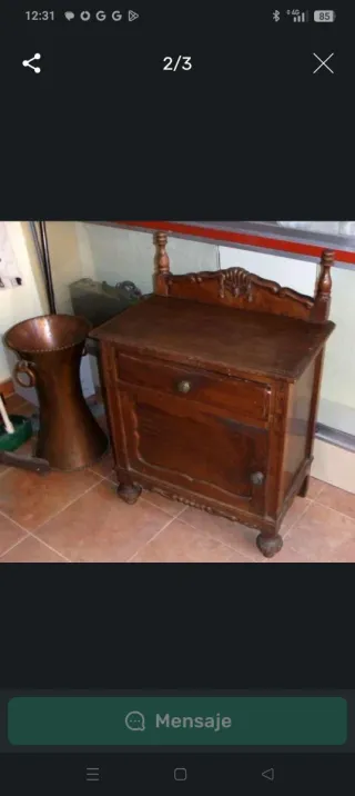 Dormitorio antiguo madera castaño