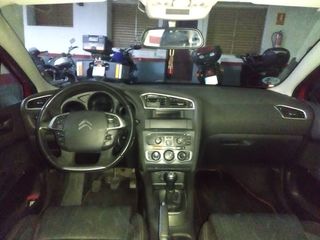 Citroen C4 2012 (caja de cambios rota)