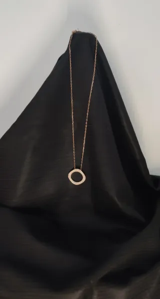 Collar con colgante De cristales de Swarovski.