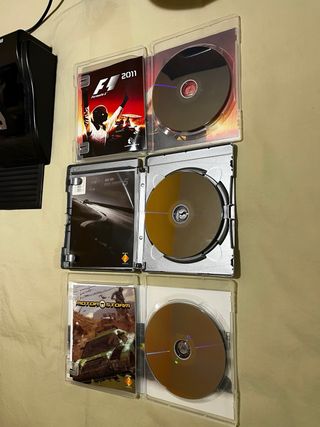 Volante y 3 juegos PS3 F1 GT5 y Motor Storm