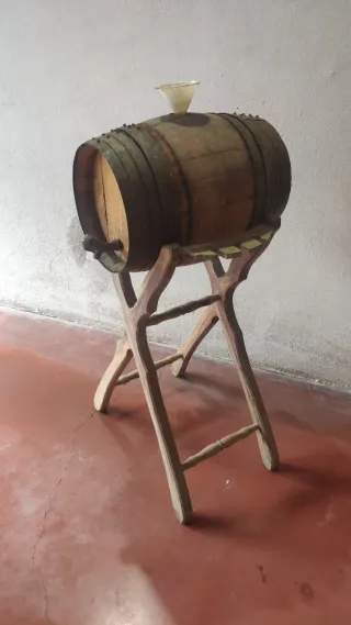 BARRICA ANTIGUA DE MADERA