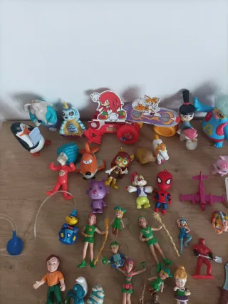 Figuras McDonald's y Coleccionables Varios