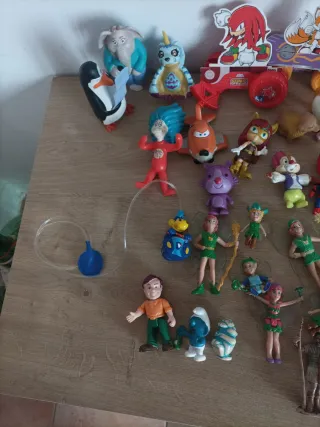 Figuras McDonald's y Coleccionables Varios