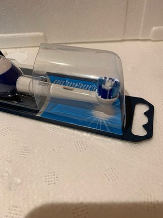 Cepillo de dientes electrico Oral-B NUEVO