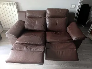 Sofá de piel marrón articulado 180x90