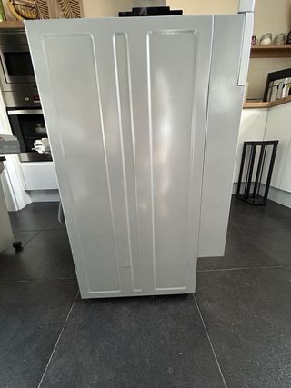 Lavadora integrable TEKA. Modelo LI-1060 S