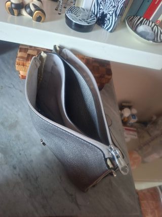 Borsa argento tracolla e laccio polso