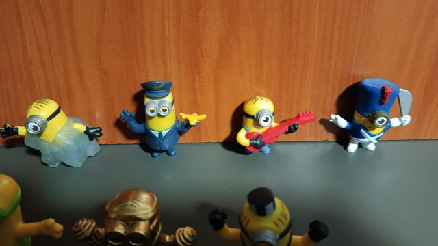 Lote 18 Juguetes Minions