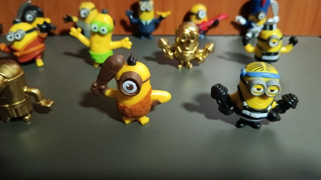 Lote 18 Juguetes Minions