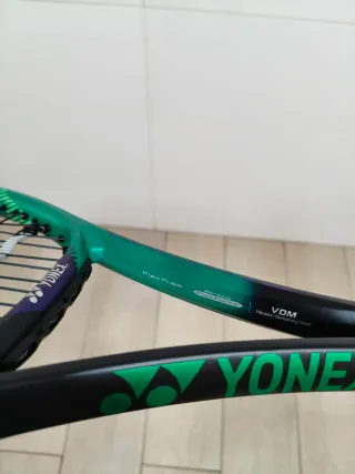 Yonex VCORE PRO 97L