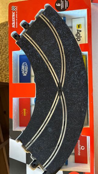Scalextric Cambio de Pista en Curva