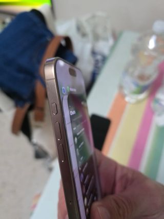 iPhone 16 Pro Max Dorado