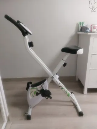 Bicicleta Estática Tecnovita YF90