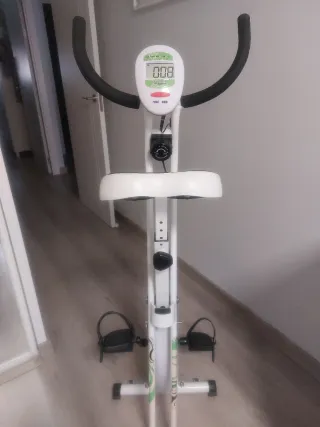 Bicicleta Estática Tecnovita YF90