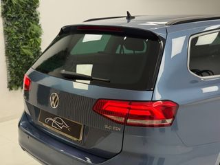 VW Passat Variant 2.0TDI Advance desde 295€/mes*