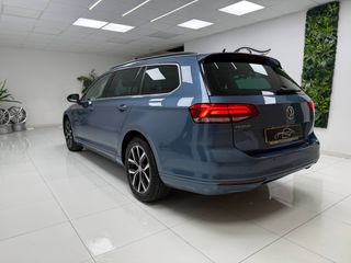 VW Passat Variant 2.0TDI Advance desde 295€/mes*