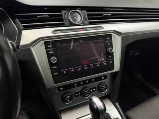 VW Passat Variant 2.0TDI Advance desde 295€/mes*