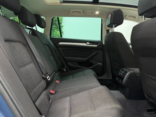 VW Passat Variant 2.0TDI Advance desde 295€/mes*