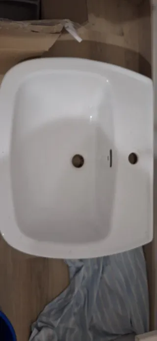 Lavabo de porcelana blanco