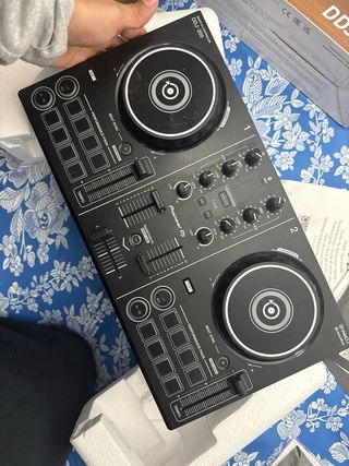 Controlador DJ Pioneer DDJ-200 Precio negociable