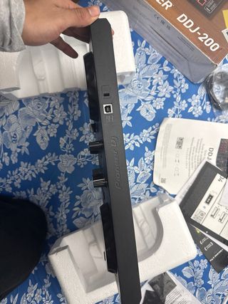 Controlador DJ Pioneer DDJ-200 Precio negociable