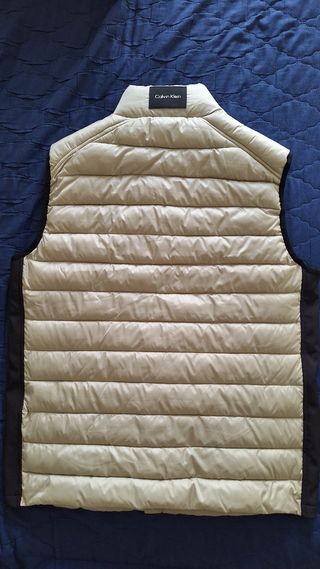 Chaleco Calvin Klein Plumas Beige/Negro