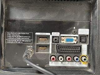 TV Samsung LE32B350F1W – 32” con soporte de pared