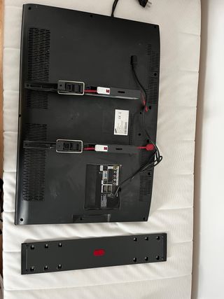 TV Samsung LE32B350F1W – 32” con soporte de pared