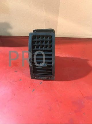 Aireador Volkswagen polo Derecho