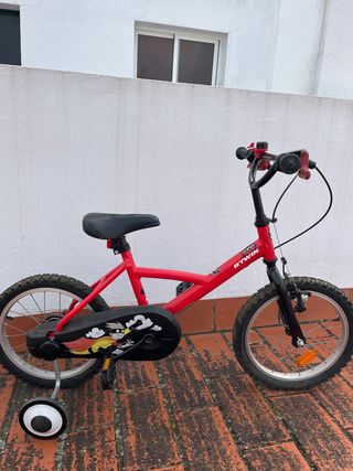 Bicicleta infantil roja BTWIN