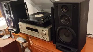 oferta Tocadiscos Sony amplificador Onkio+altavoce