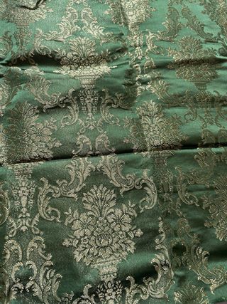 Tela brocada oro y verde