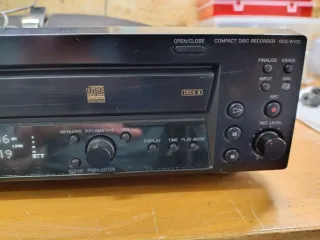 Reproductor/Grabador Sony RCD-100W