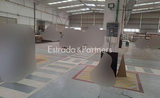 Nave industrial en alquiler en Zona industrial en Pinto