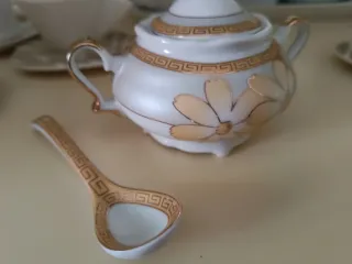 Zuccheriera vintage in porcellana